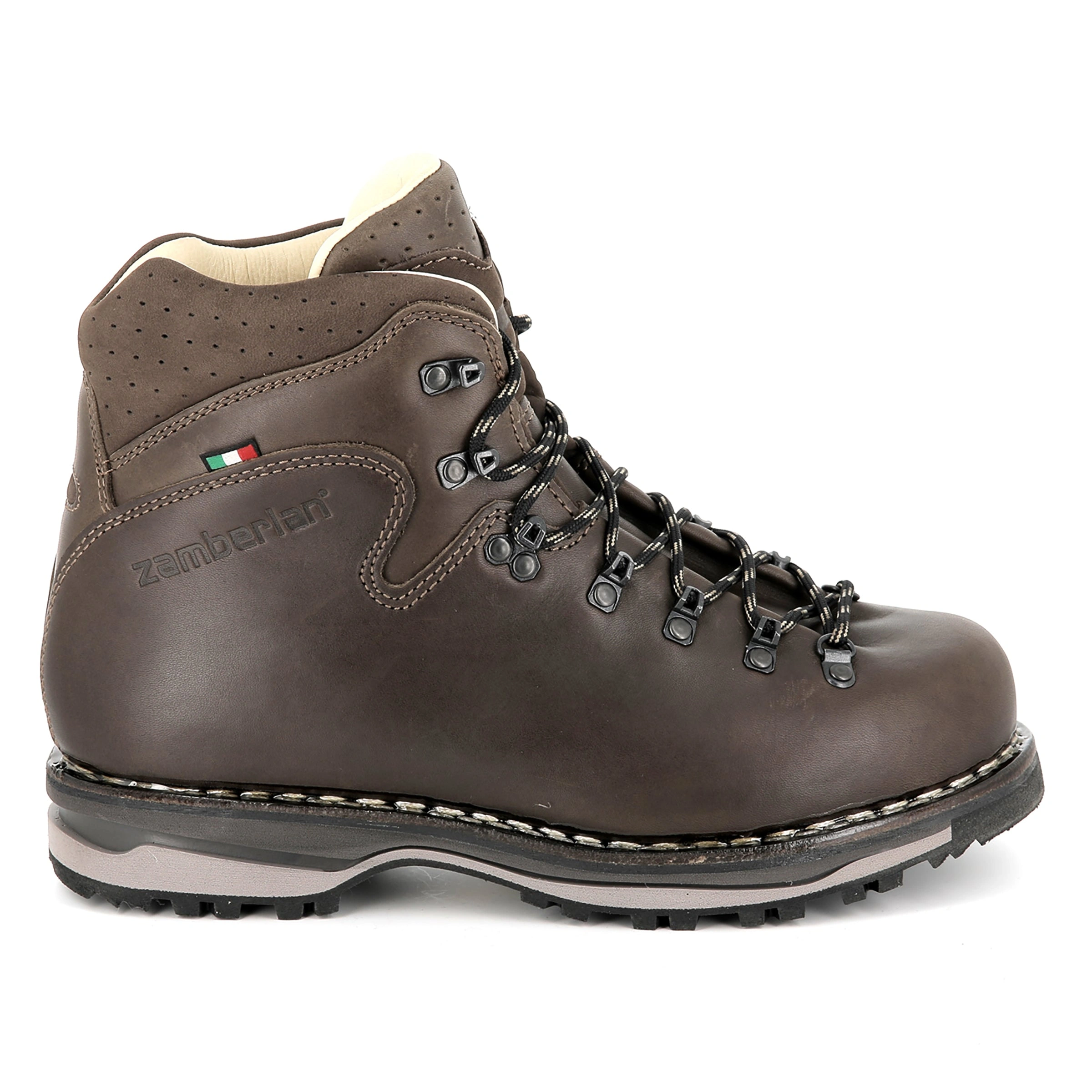 Latemar NW GTX RR: ¡Aventura asegurada! Un clásico reinventado para tus pies, conquista la montaña con estilo y confort.